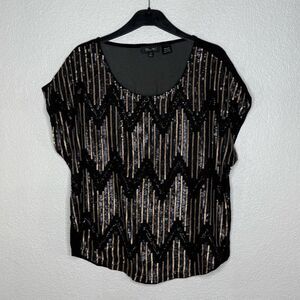 Miss Me Woman’s Sequins Chevron Blouse Size L